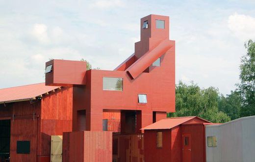 Creative building