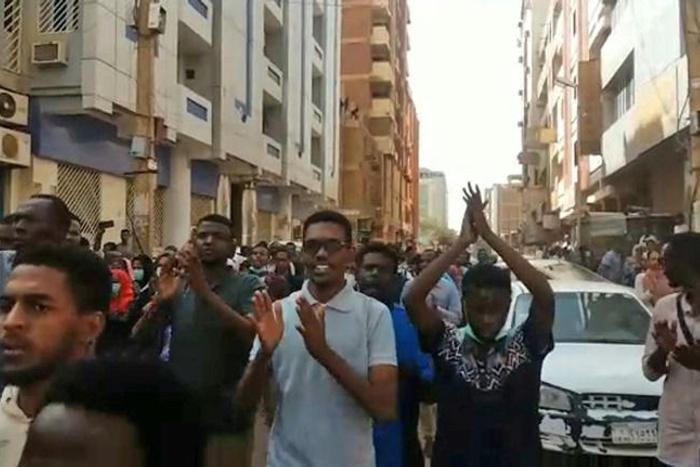 Anti-government protesters in the Sudanese capital Khartoum on January 17, 2019