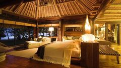 ___3954951___https:______static.pulse.com.gh___webservice___escenic___binary___3954951___2015___7___9___12___Royal-Honeymoon-in-Seychelles-Archipelago-12