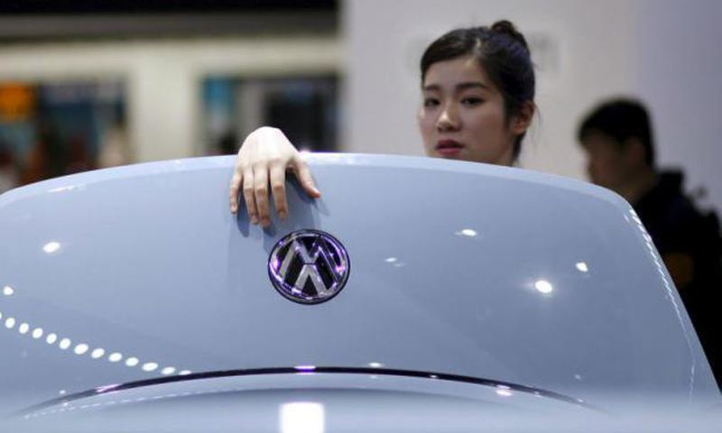 Designated U.S. chief Vahland to leave VW - source