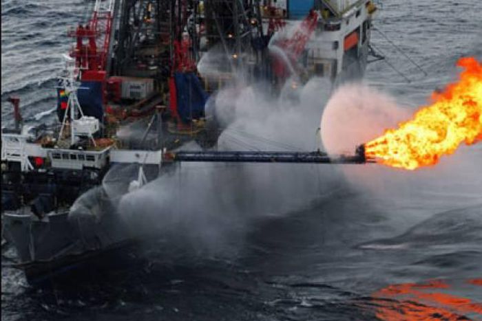 ___4251088___https:______static.pulse.com.gh___webservice___escenic___binary___4251088___2015___10___12___10___oil-n-gas-bulk