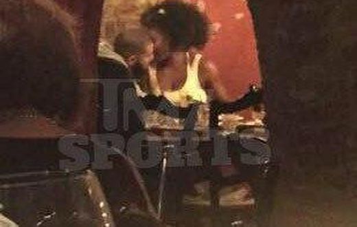 Drake and Serena Williams kissing