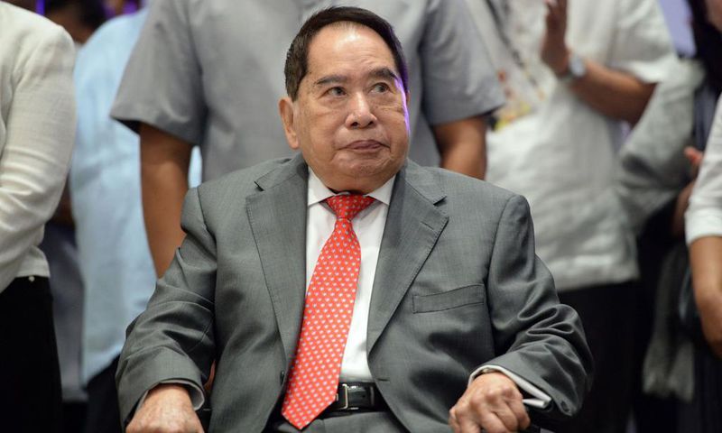 Henry Sy, the Philippines' richest man and a shopping mall tycoon, dies at 94