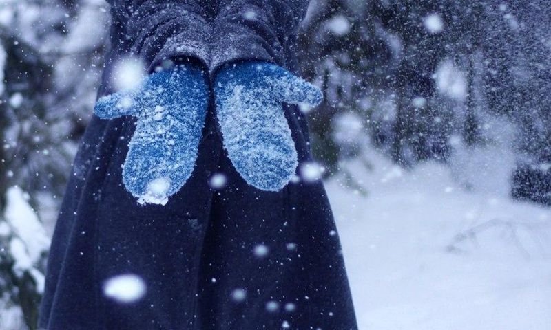___3918119___https:______static.pulse.com.gh___webservice___escenic___binary___3918119___2015___6___29___10___snow_girl_by_sweet_reality_xo-d37rmrr