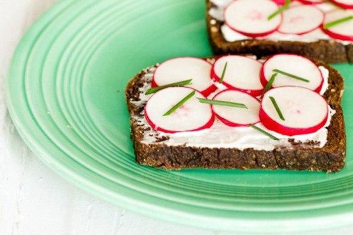 Radish Sandwich