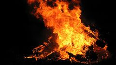 ___3670593___https:______static.pulse.com.gh___webservice___escenic___binary___3670593___2015___4___20___11___Fire-photo