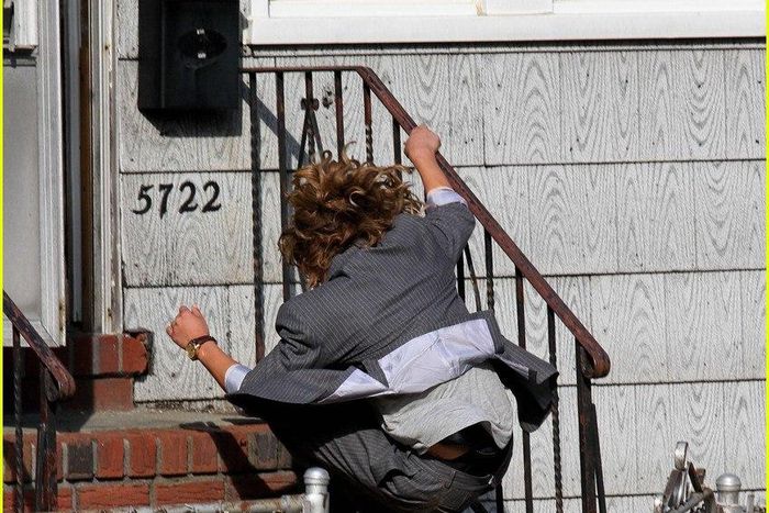 Jennifer Lopez falls on set of 'Shades of Blue'