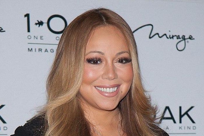 Mariah Carey wears $500m necklace in Vegas