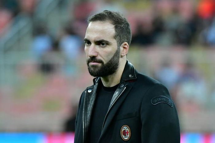 Gonzalo Higuain is set to join Chelsea on loan for the rest of the season