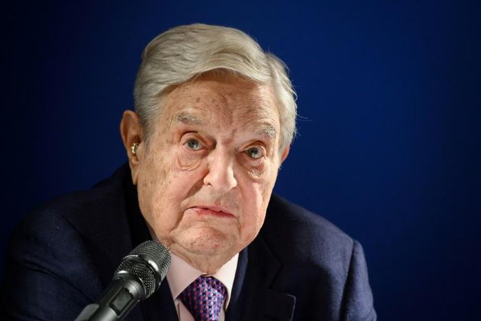 Hungarian-born US investor and philanthropist George Soros told a dinner audience at Davos World Economic Forum that China's wealth and strenght makes President Xi Jinping "the most dangerous opponent of open societies"