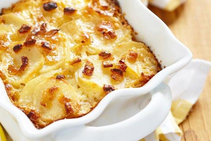  Oven Baked Creamy Wild Garlic & Cheese Potatoes