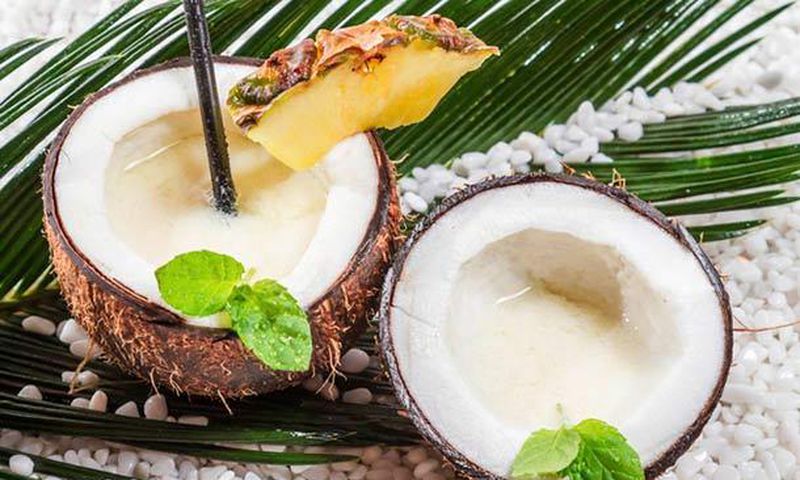 ___3946970___https:______static.pulse.com.gh___webservice___escenic___binary___3946970___2015___7___7___12___coconut_water_smoothie_recipes1