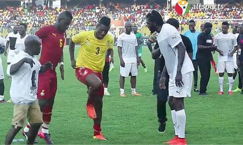 Asamoah Gyan, Gasmilla and Afriyie Acquah dance to Telemo