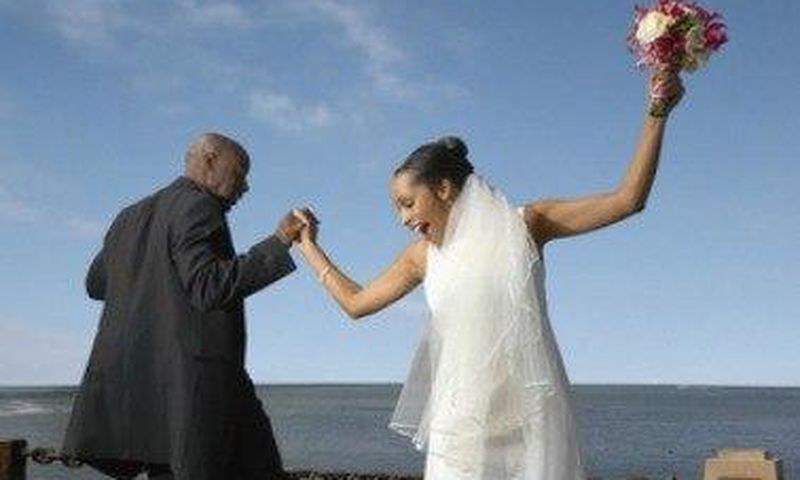___3610740___https:______static.pulse.com.gh___webservice___escenic___binary___3610740___2015___3___28___18___The-15-Best-First-Dance-Songs-For-Your-Wedding.jpg+madamniore_1