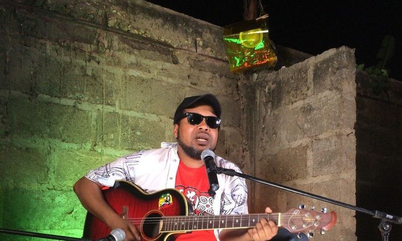 Knii Lante Performs Live Acoustic Session On Infoboxx TV