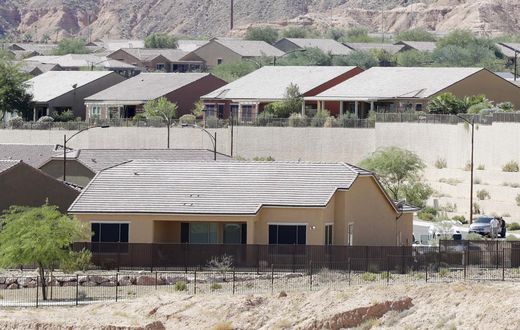A 'Moral Dilemma' After Las Vegas Massacre: Sell the Gunman's Weapons, or Destroy Them
