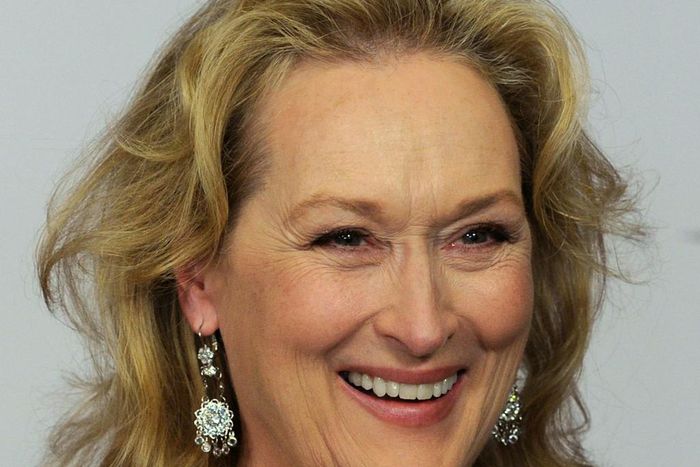 ___4266932___https:______static.pulse.com.gh___webservice___escenic___binary___4266932___2015___10___16___15___Meryl-Streep-Plastic-Surgery-535