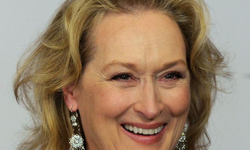 ___4266932___https:______static.pulse.com.gh___webservice___escenic___binary___4266932___2015___10___16___15___Meryl-Streep-Plastic-Surgery-535