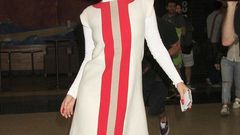 Lady Gaga shows off ladylike look in '60s inspired dress