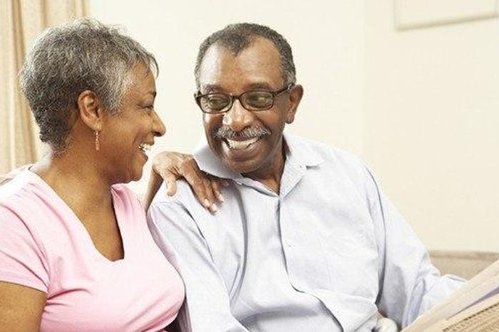 ___3774875___https:______static.pulse.com.gh___webservice___escenic___binary___3774875___2015___5___19___14___newspaper-black-couple-reading-600x330