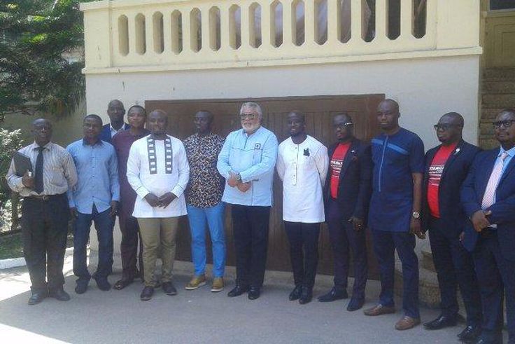 Stephen Appiah and his entourage with former President Jerry John Rawlings