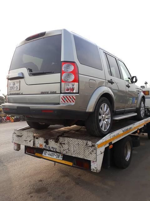 Alliance-Motors-sued-over-‘Leaking’-Land-Rover2