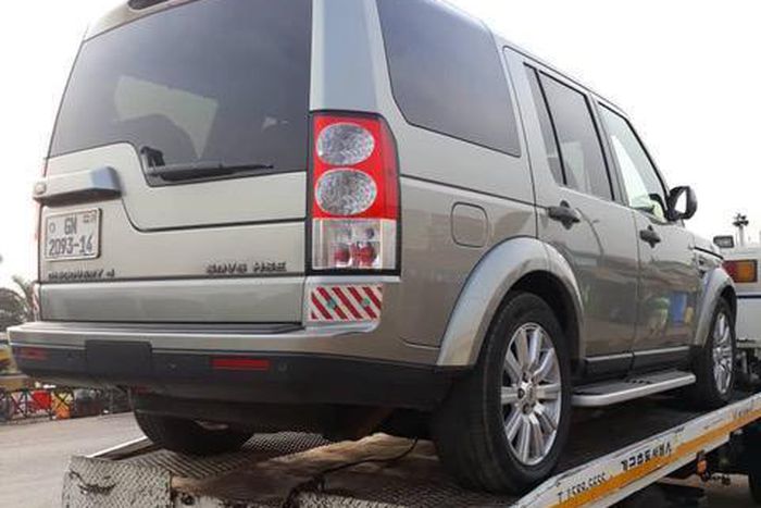 Alliance-Motors-sued-over-‘Leaking’-Land-Rover2