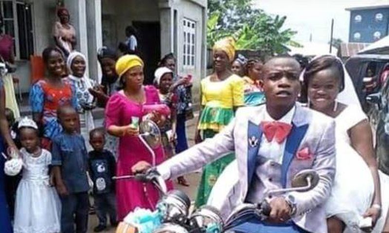 Bride excited as ‘broke’ groom carries her on a motorbike