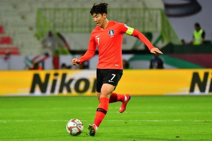 Before arriving in the United Arab Emirates, Son, 26, played in 12 matches in a little over a month for Spurs