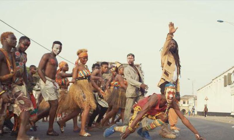 Rocky Dawuni in "Beats of Zion" video