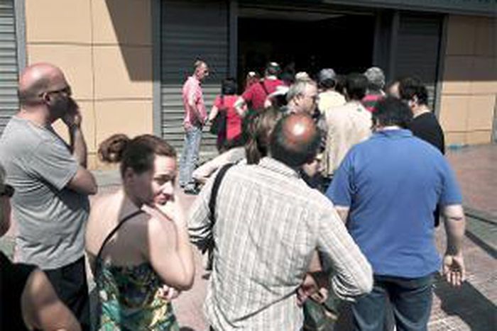 "Every day is Sunday" for struggling Greek businesses hit by bank shutdown