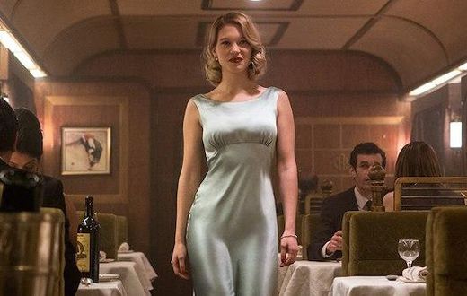 léa Seydoux in action adventure movie 'Spectre'