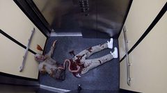 This is probably the most terrifying walking dead prank you would ever see.