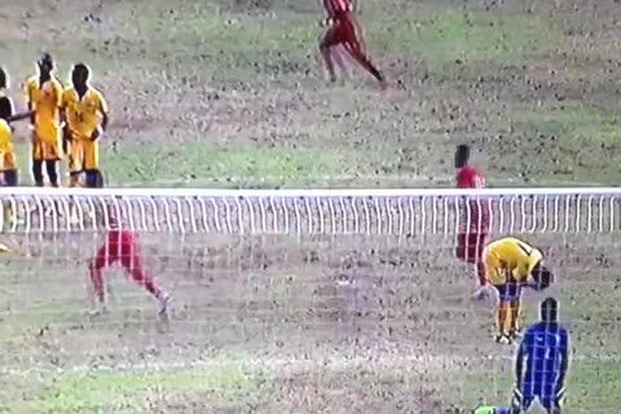 ___4140215___https:______static.pulse.com.gh___webservice___escenic___binary___4140215___2015___9___5___18___7C0D5DFD911251969221093888000_1441466586dede1be472.8759.mp4