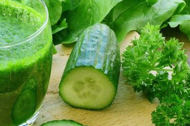 Spinach Cucumber Banana Smoothie