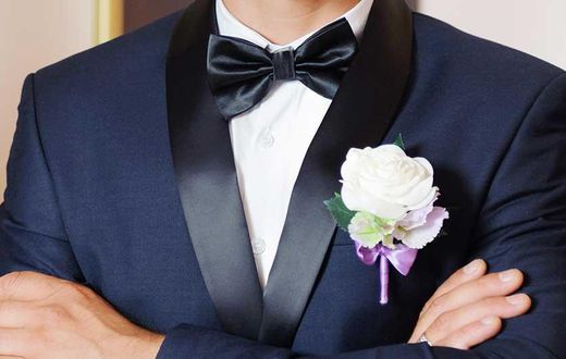 Grooms