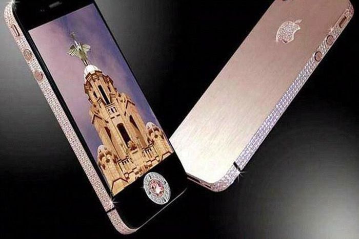 iPhone Diamond Rose Gold Edition costs $8 million.
