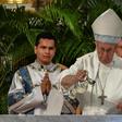 Pope Francis officiates at a mass at the centuries-old Cathedral Basilica of Santa Maria la Antigua in Panama City on January 26, 2019 during a global youth gathering