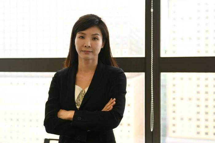 Seo Ji-hyun said she was groped by her superior Ahn Tae-geun at a funeral in 2010, and that he had her transferred from Seoul to a provincial position after she filed a complaint