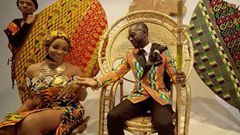 Okyeame Kwame features Benedicta Gafah in "Bra" video