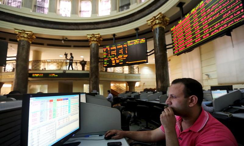 A trader works at the Egyptian stock exchange in Cairo,  August 23, 2015. REUTERS/Mohamed Abd El Ghany