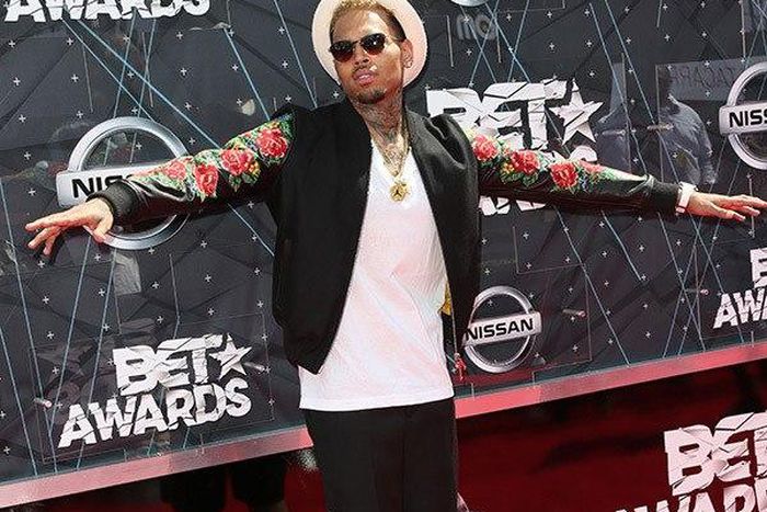 Chris Brown attends the 2015 BET Awards