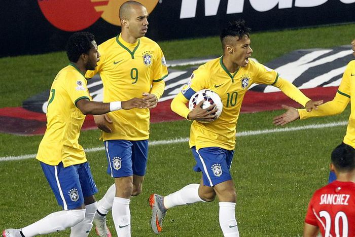 ___3864996___https:______static.pulse.com.gh___webservice___escenic___binary___3864996___2015___6___15___7___neymar-cropped_setsnowv1gme1oldzyw6ofbdz_1