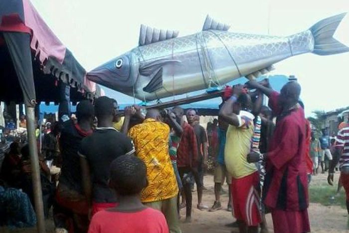 Fisherman buried in a Fish shaped casket in Ghana