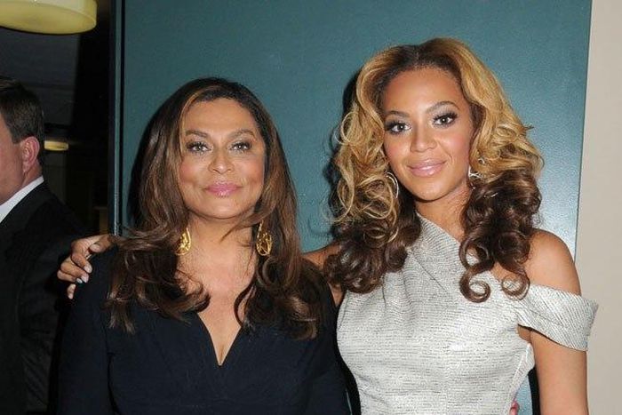 Tina Knowles-Lawson with daughter Beyonce