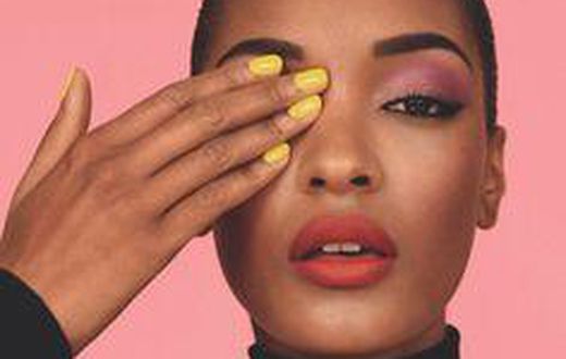 A vibrant mani