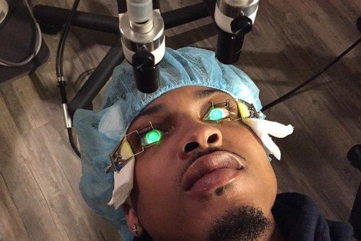August Alsina undergoing eye corrective session