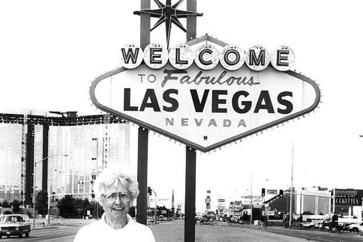 Betty Willis who designed the 'Welcome to Fabulous Las Vegas' sign dies at 91