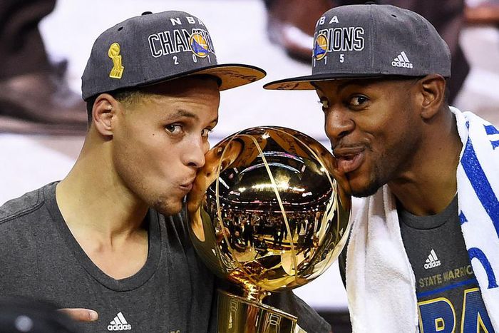 ___3873669___https:______static.pulse.com.gh___webservice___escenic___binary___3873669___2015___6___17___16___curryiguodala-cropped_1frxij36puljz17ekjnn98jpvm_2