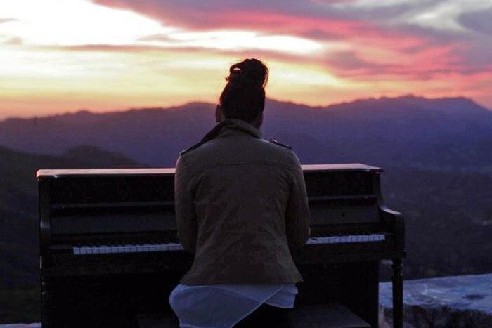 ___3612558___https:______static.pulse.com.gh___webservice___escenic___binary___3612558___2015___3___29___17___US-PIANO-2